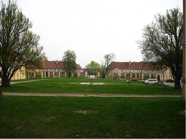 Palac Brody Dış mekan fotoğraf